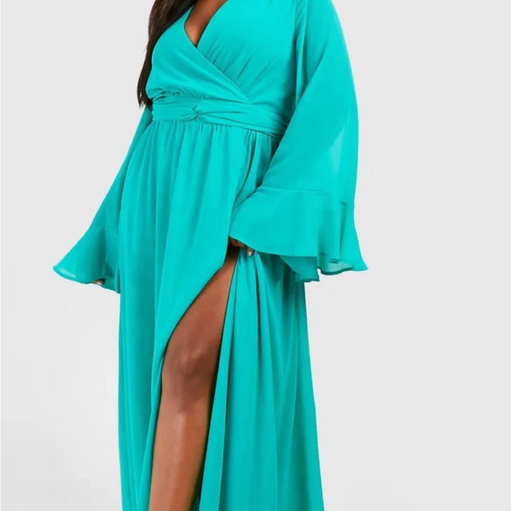 Boohoo Plus Chiffon Flared Sleeve Maxi Dress